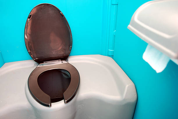 Best Portable restroom trailer rental  in Simmesport, LA